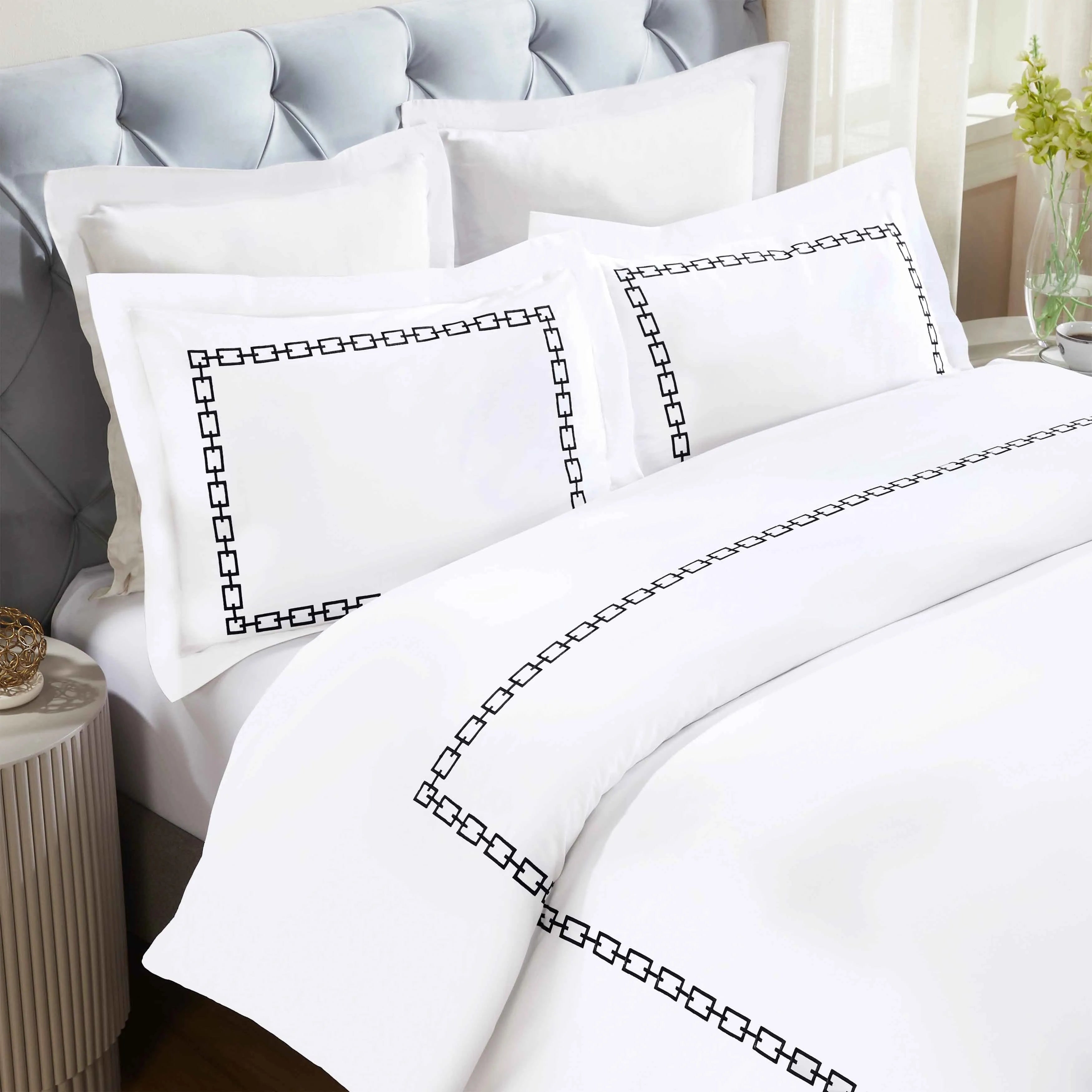Chain Links Cotton Embroidered 3 Piece Duvet Cover Set
