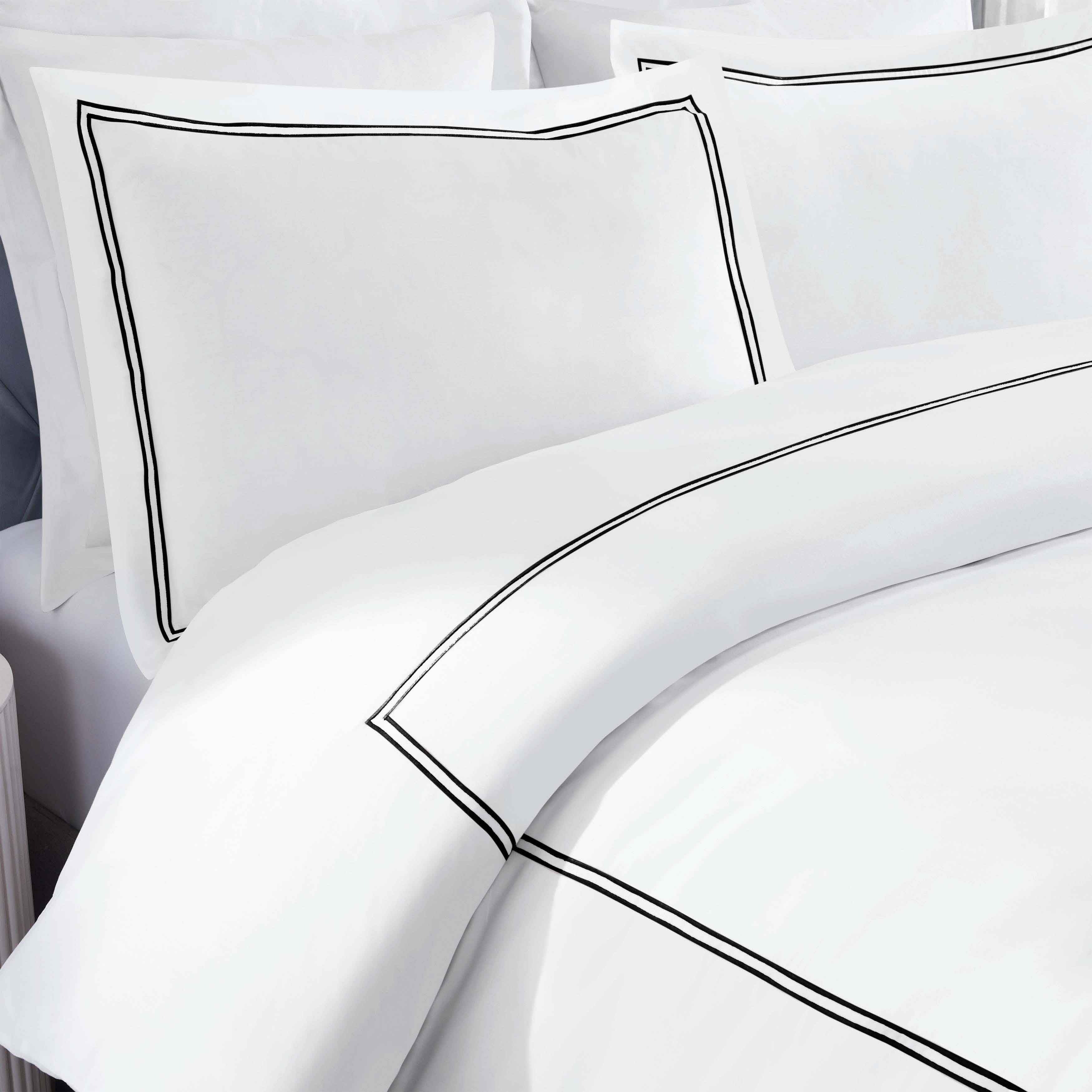 Fieldstone Cotton Two-Line Embroidered 3 Piece Duvet Cover Set