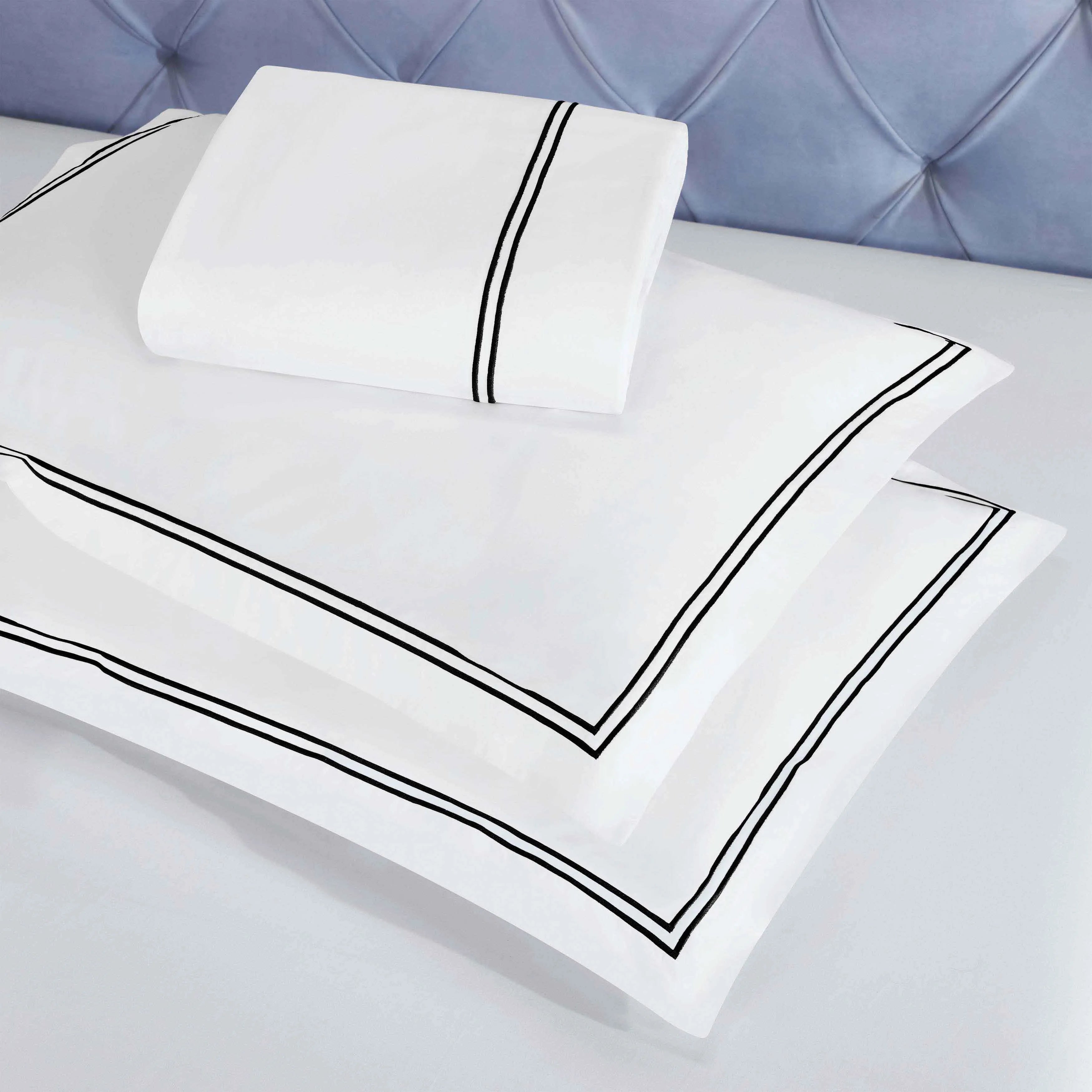 Fieldstone Cotton Two-Line Embroidered 3 Piece Duvet Cover Set