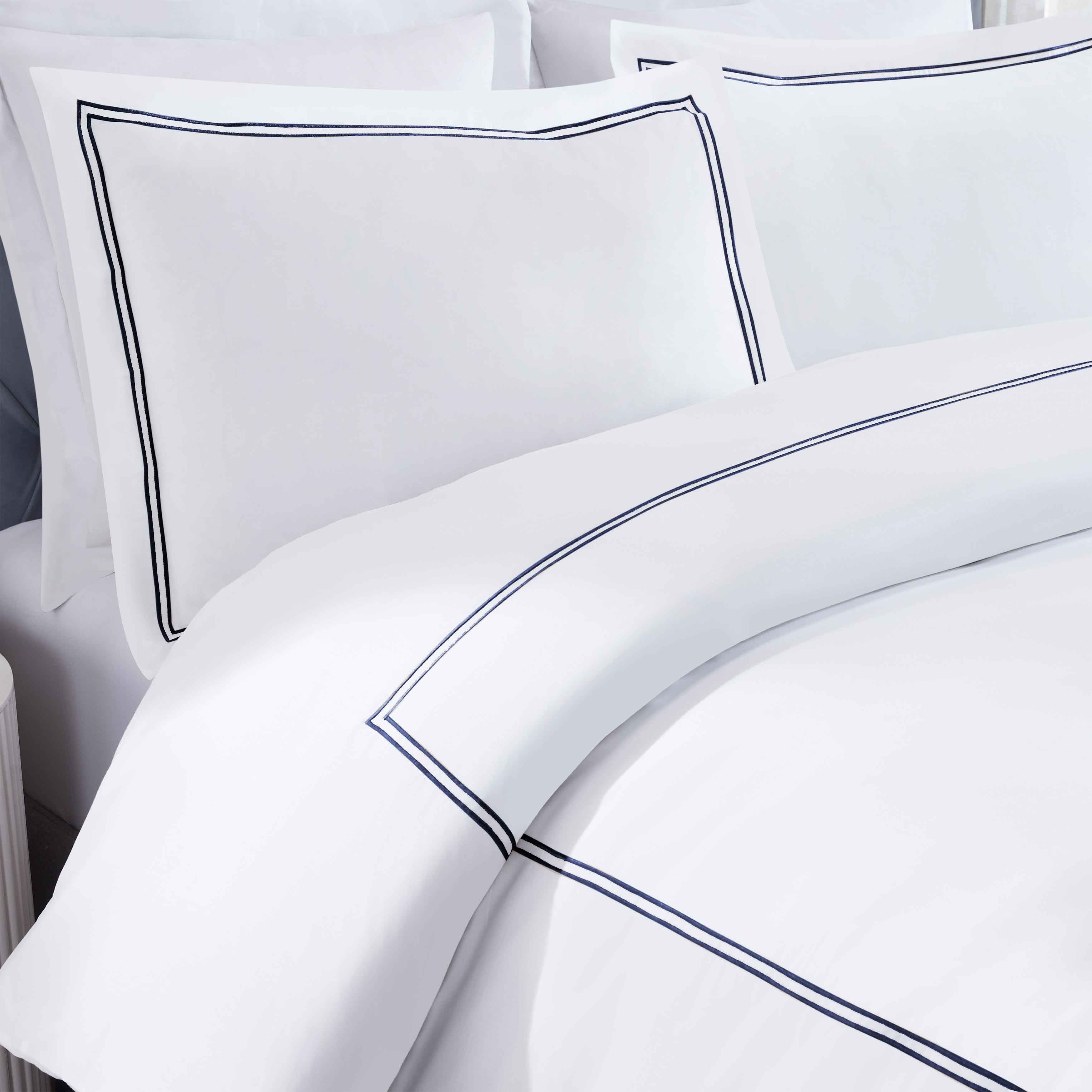 Fieldstone Cotton Two-Line Embroidered 3 Piece Duvet Cover Set
