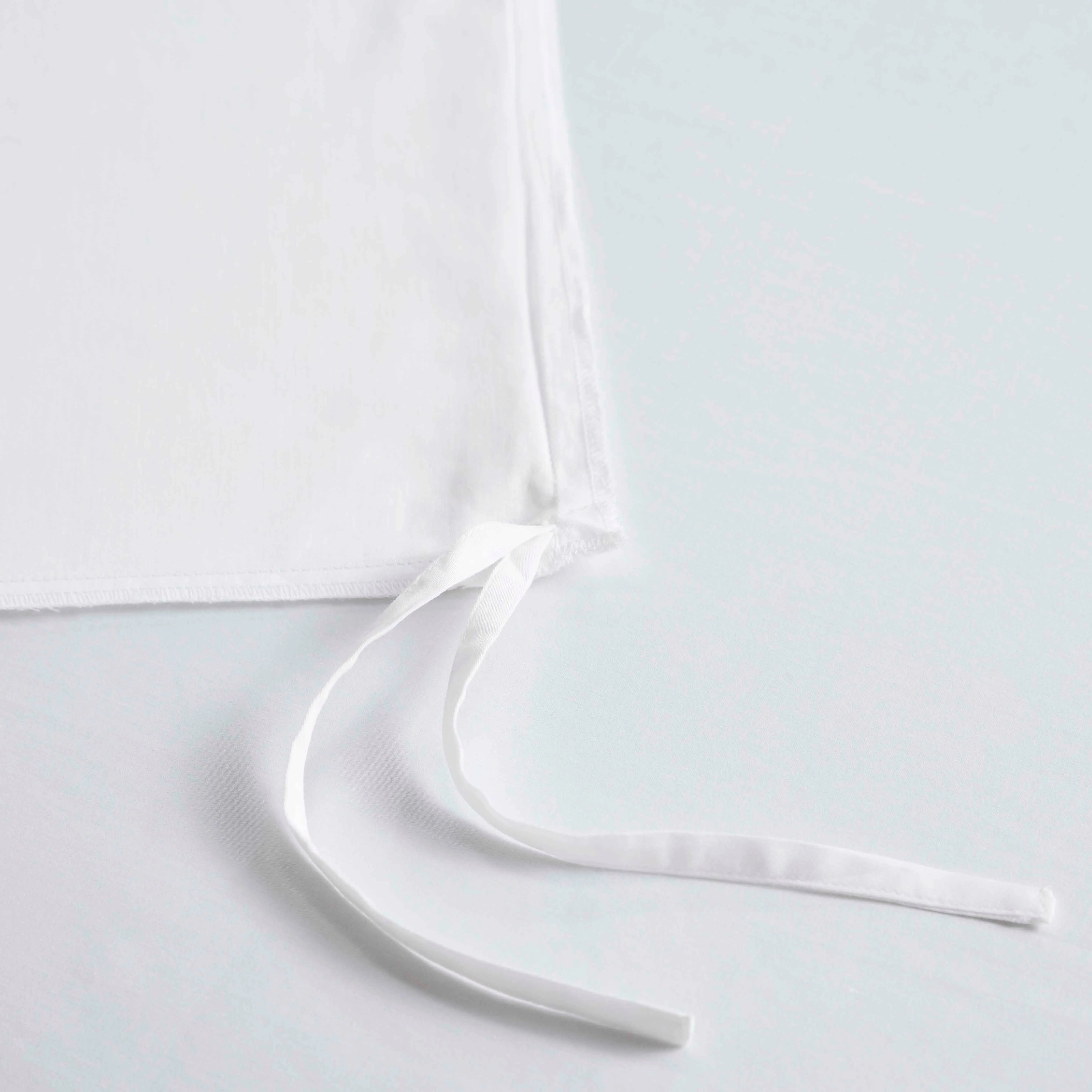 Fieldstone Cotton Two-Line Embroidered 3 Piece Duvet Cover Set