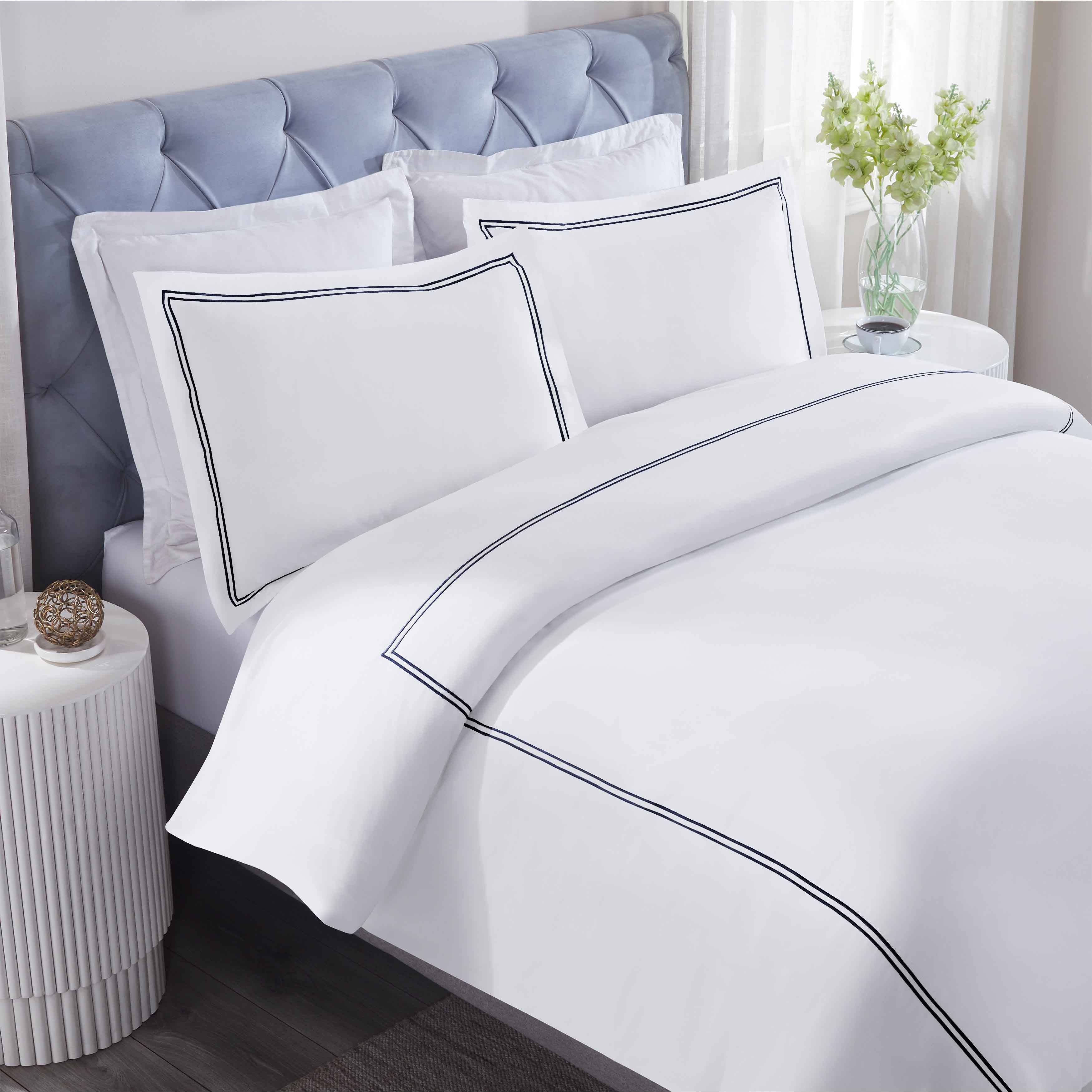 Fieldstone Cotton Two-Line Embroidered 3 Piece Duvet Cover Set
