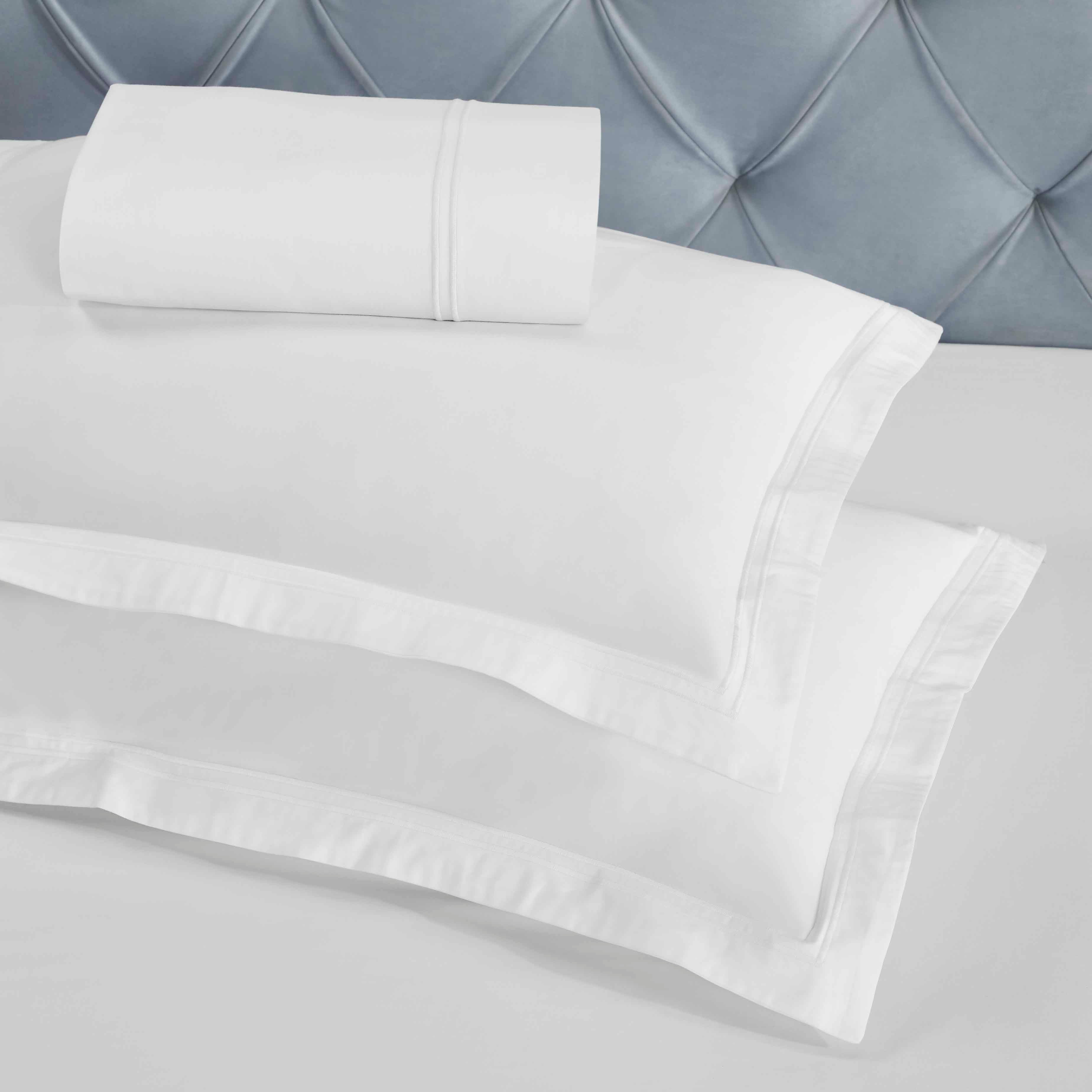 Fieldstone Cotton Two-Line Embroidered 3 Piece Duvet Cover Set