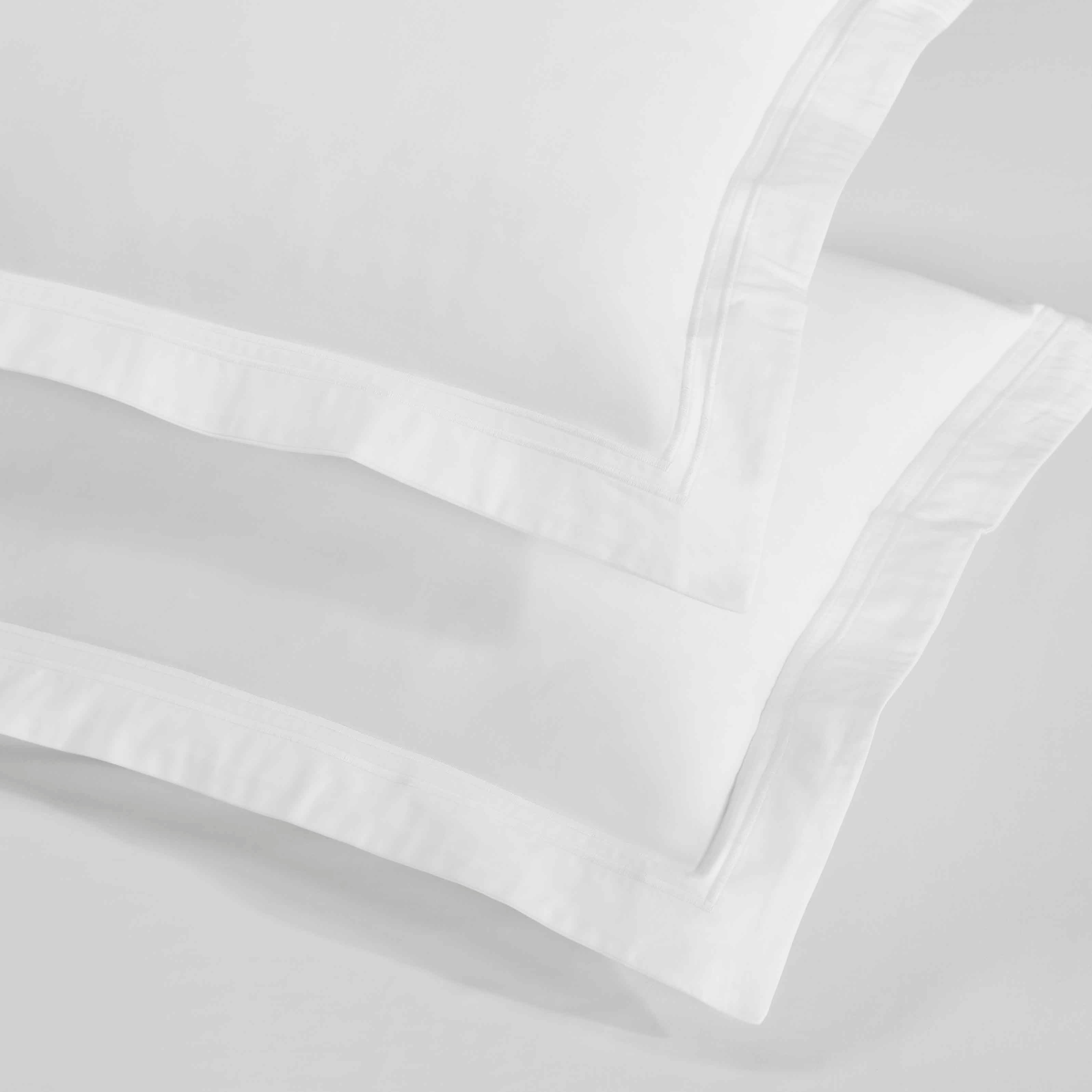 Fieldstone Cotton Two-Line Embroidered 3 Piece Duvet Cover Set