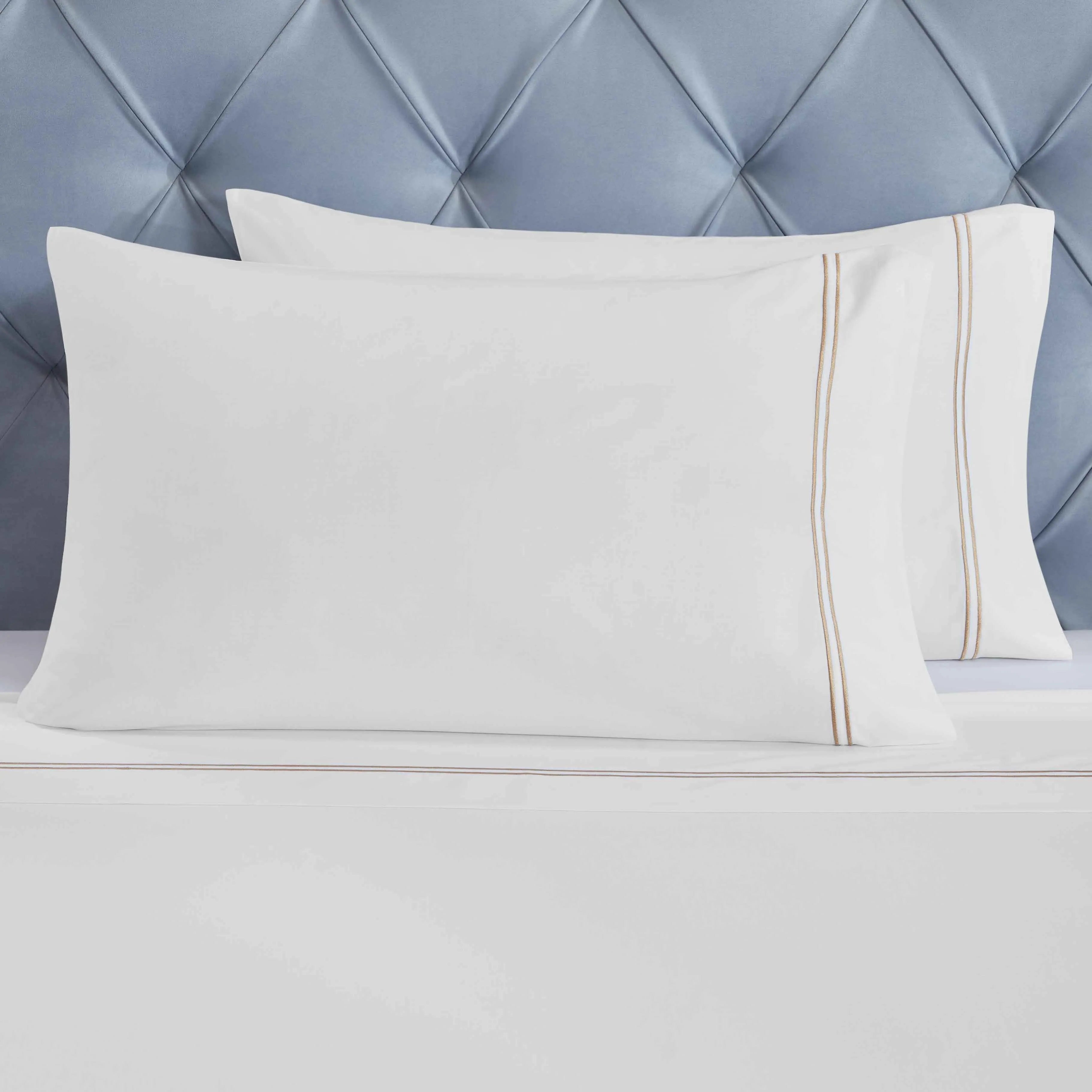 Fieldstone Cotton Two-Line Embroidered Deep Pocket Bed Sheet Set