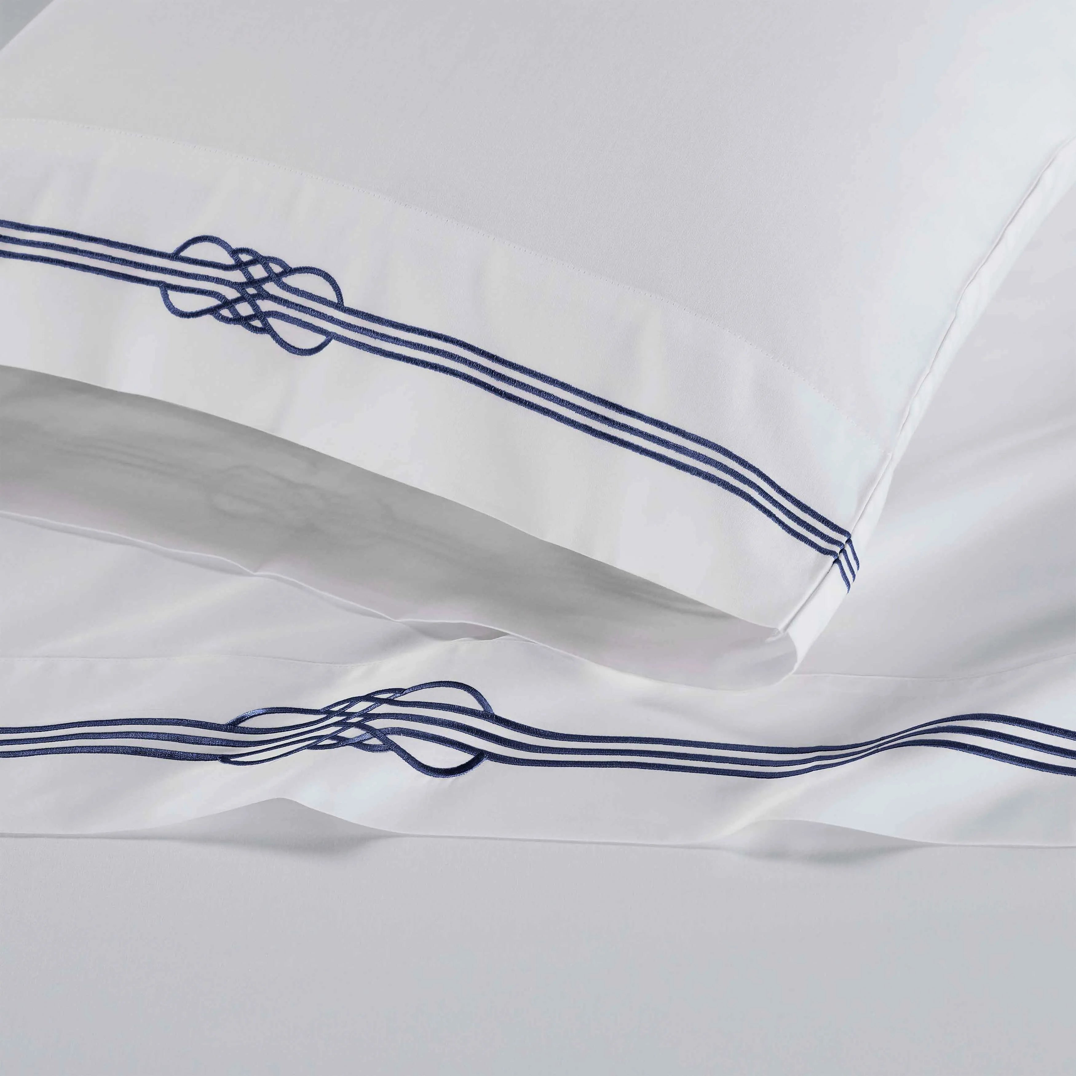 Moonlawn Cotton Gold Embroidered Deep Pocket Bed Sheet Set
