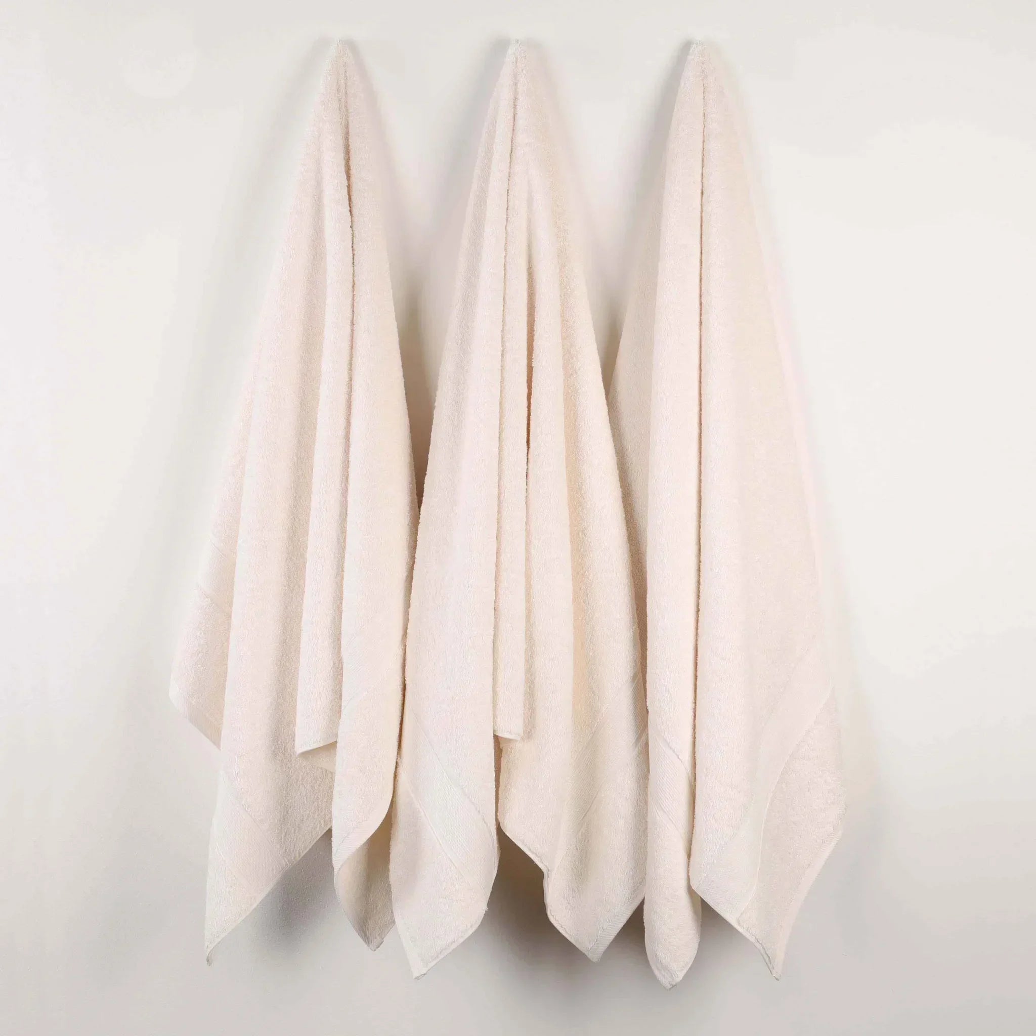 Oregon Organic Cotton Medium Weight Solid Bath Towel, Set of 3