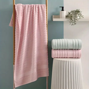 Soft Skin-Friendly Cotton Bath Towels | Pack of 4