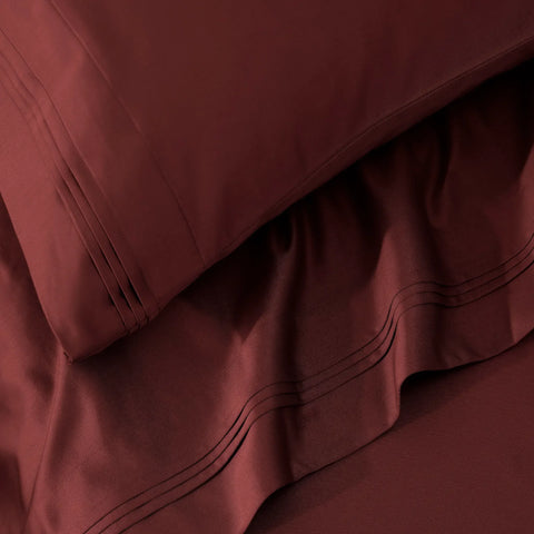 100% Egyptian Cotton 650 Thread Count Solid Pillowcase Set