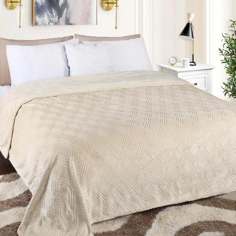 Atka Diamond Fleece Plush Ultra-Soft Fluffy Blanket