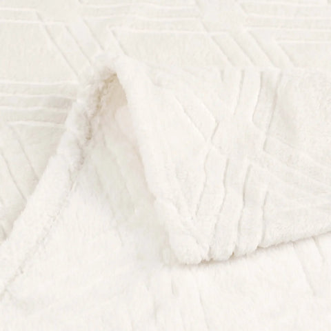 Atka Diamond Fleece Plush Ultra-Soft Fluffy Blanket