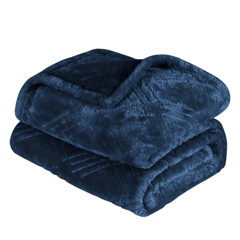 Flannel Fleece Blanket – Alaska Diamond Quilted - Warm and Plush