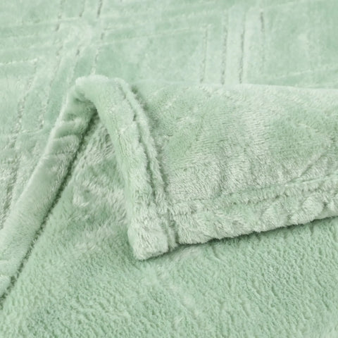 Atka Diamond Fleece Plush Ultra-Soft Fluffy Blanket