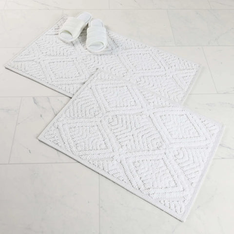 Ceton Diamond Trellis Textured Washable Bath Rugs, Set of 2