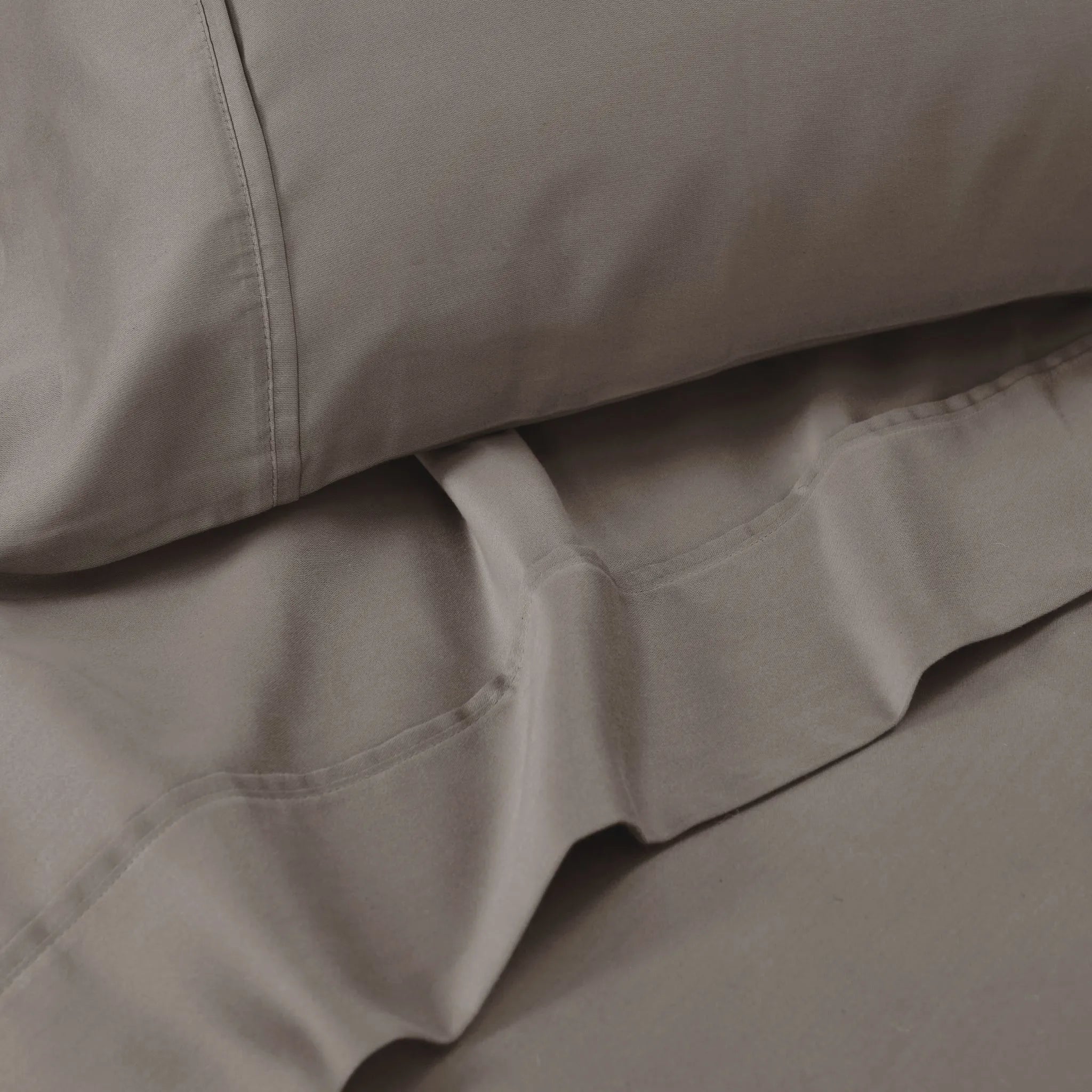 Cotton Blend 1500 Thread Count Solid Deep Pocket Sheet Set