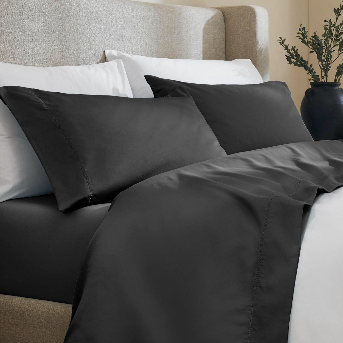 600 Thread Count Cotton Blend Deep Pocket Bed Sheet Set, Pandora Embroidered Hem