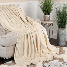Alaska Diamond Fleece Plush Ultra-Soft Fluffy Blanket