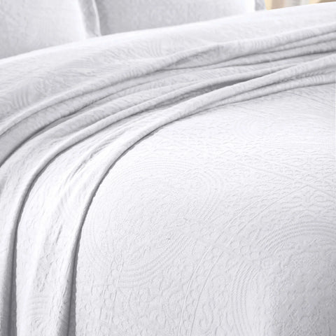 Lightweight Cotton Bedspread Sets 3-Piece Fleur De Lis Jacquard Matelassé