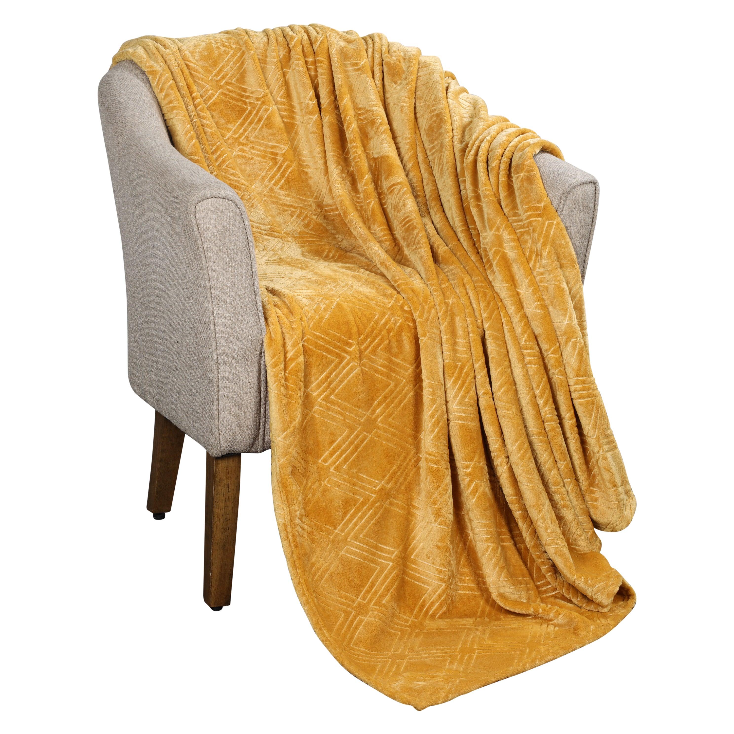 Alaska Diamond Fleece Plush Ultra-Soft Fluffy Blanket
