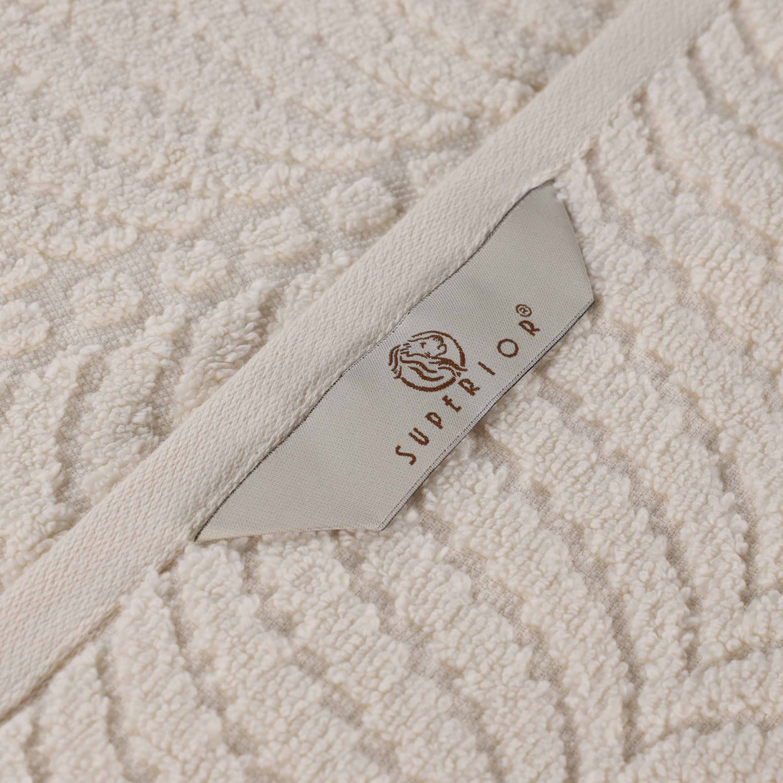 Zero Twist Cotton Solid and Jacquard Bath Towel Set of 4