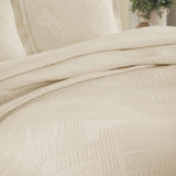 Lightweight Cotton Bedspread Sets 3-Piece Geometric Fret Jacquard Matelassé Scalloped