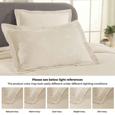 Lightweight Cotton Bedspread Sets 3-Piece Geometric Fret Jacquard Matelassé Scalloped