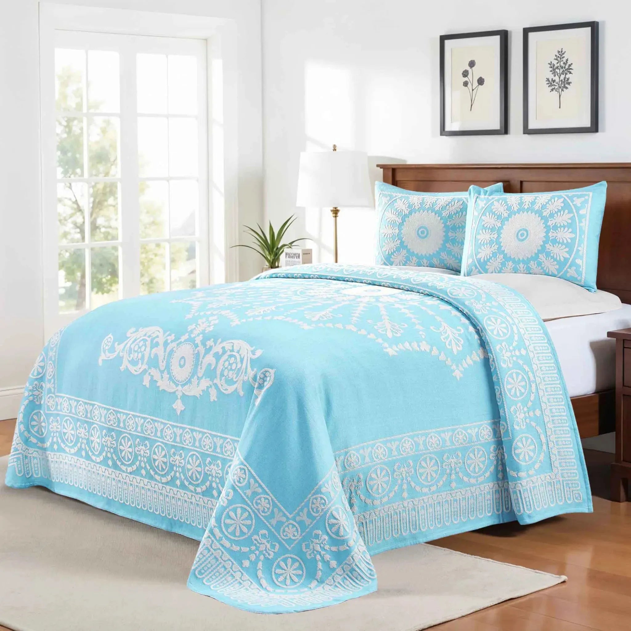 Kymbal Cotton Blend Woven Medallion Jacquard Bedspread Set