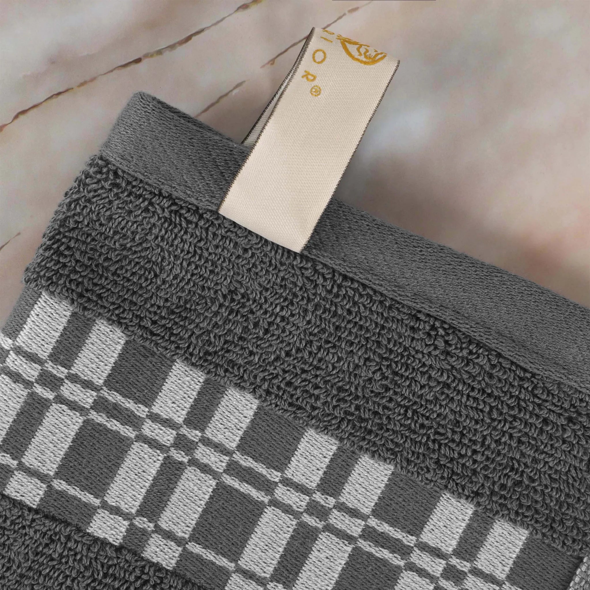 Larissa Cotton Geometric Border 8 Piece Assorted Towel Set