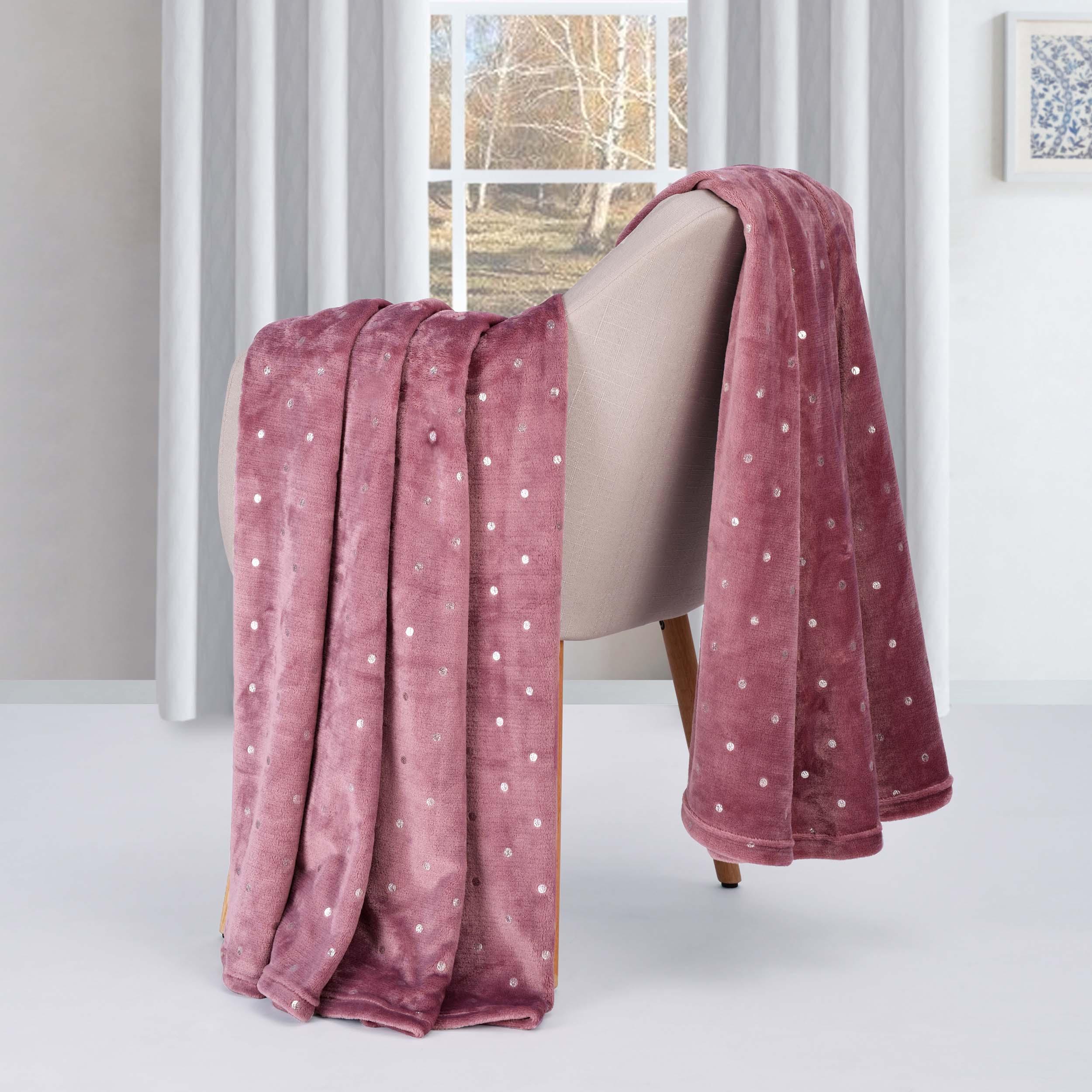 Fleece Plush Medium Weight Fluffy Soft Decorative Blanket Or Throw