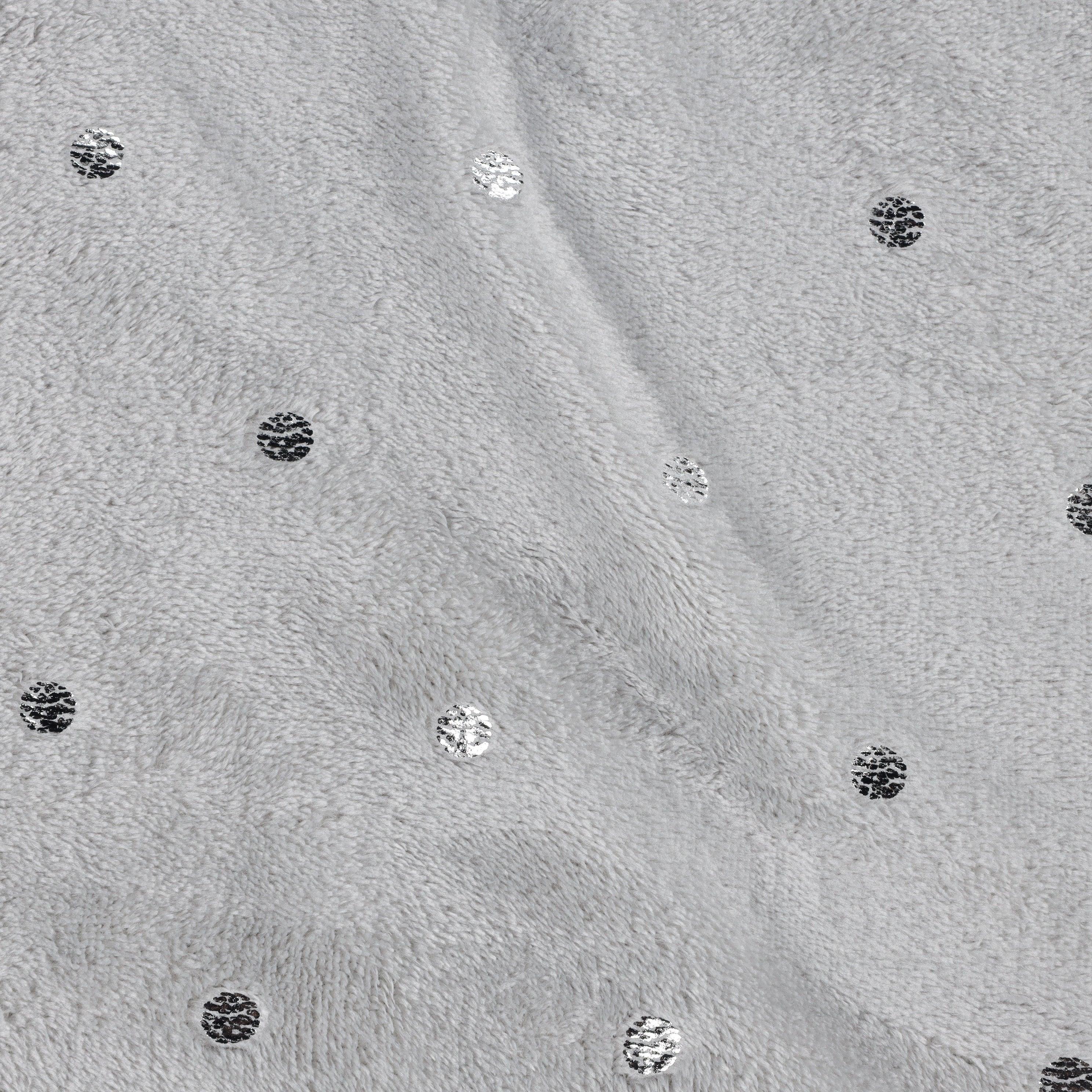 Fleece Plush Medium Weight Fluffy Soft Decorative Blanket Or Throw
