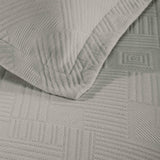 Lightweight Cotton Bedspread Sets 3-Piece Geometric Fret Jacquard Matelassé Scalloped