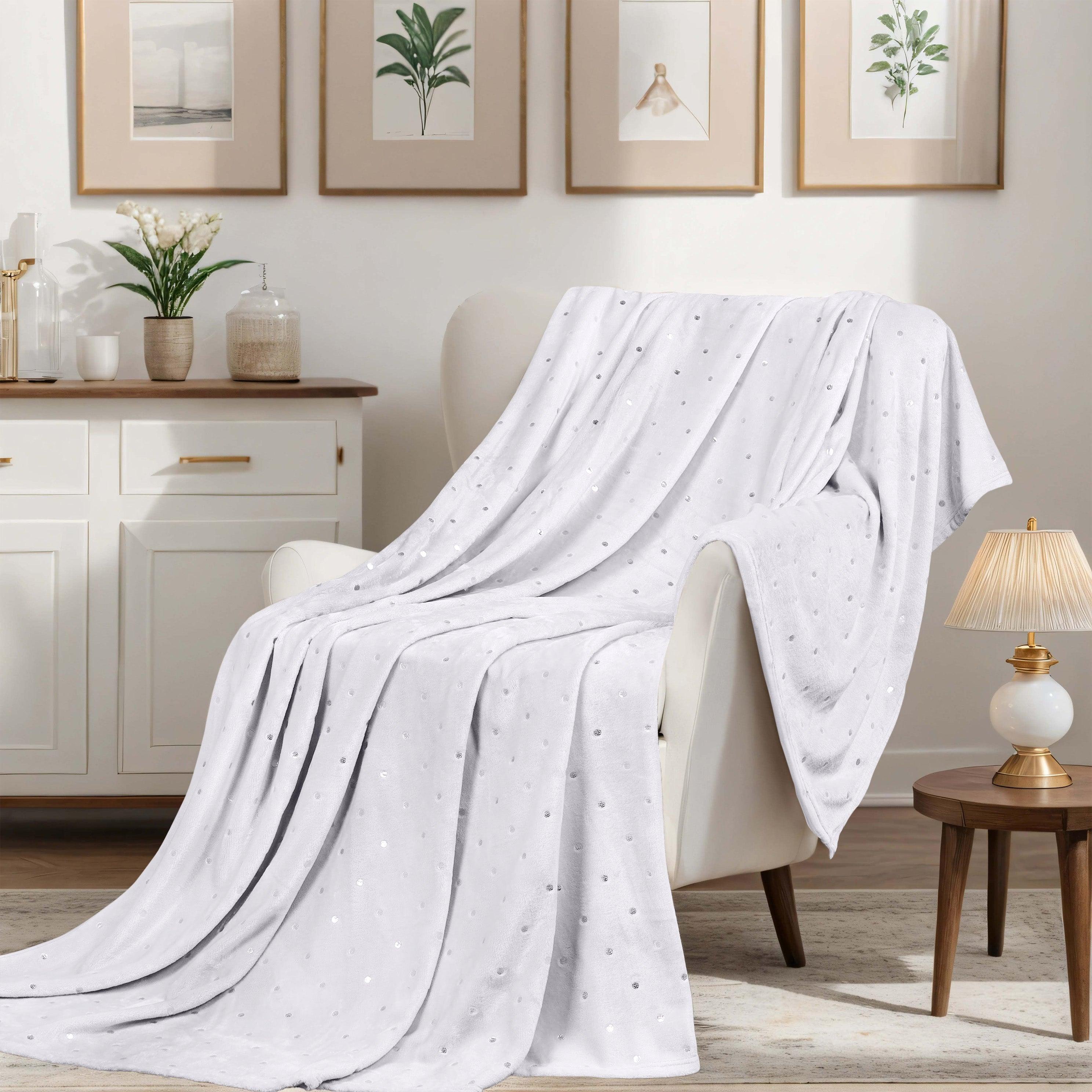 Fleece Plush Medium Weight Fluffy Soft Decorative Blanket Or Throw