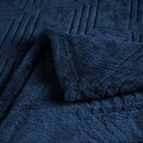 Alaska Diamond Fleece Plush Ultra-Soft Fluffy Blanket