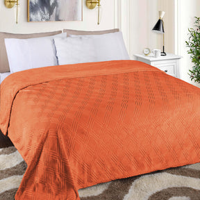 Alaska Diamond Fleece Plush Ultra-Soft Fluffy Blanket