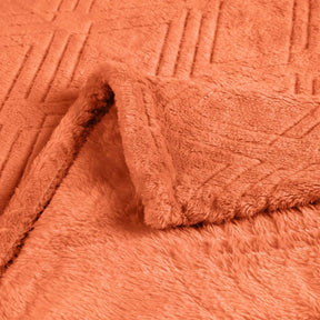 Alaska Diamond Fleece Plush Ultra-Soft Fluffy Blanket