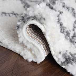 Alia Boho Geometric Diamonds Indoor Plush Shag Area Rug Or Runner Rug