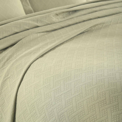 Lightweight Cotton Matelassé Bedspread Set 3-Piece Basketweave Jacquard