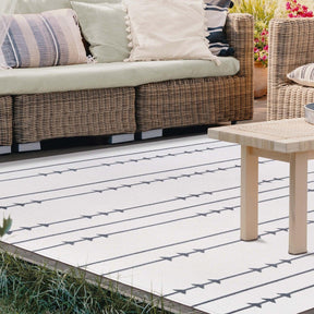Bohemian Arrow Line Pattern Indoor Outdoor Area Rug