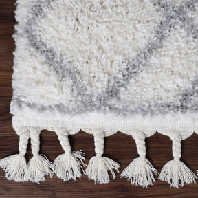Boho Geometric Diamonds Indoor Plush Shag Area Rug with Tassels
