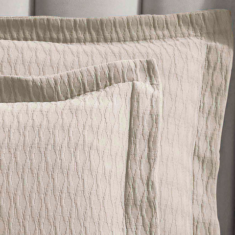 Lightweight Cotton Bedspread Sets 3-Piece Calvert Diamond Matelassé Jacquard