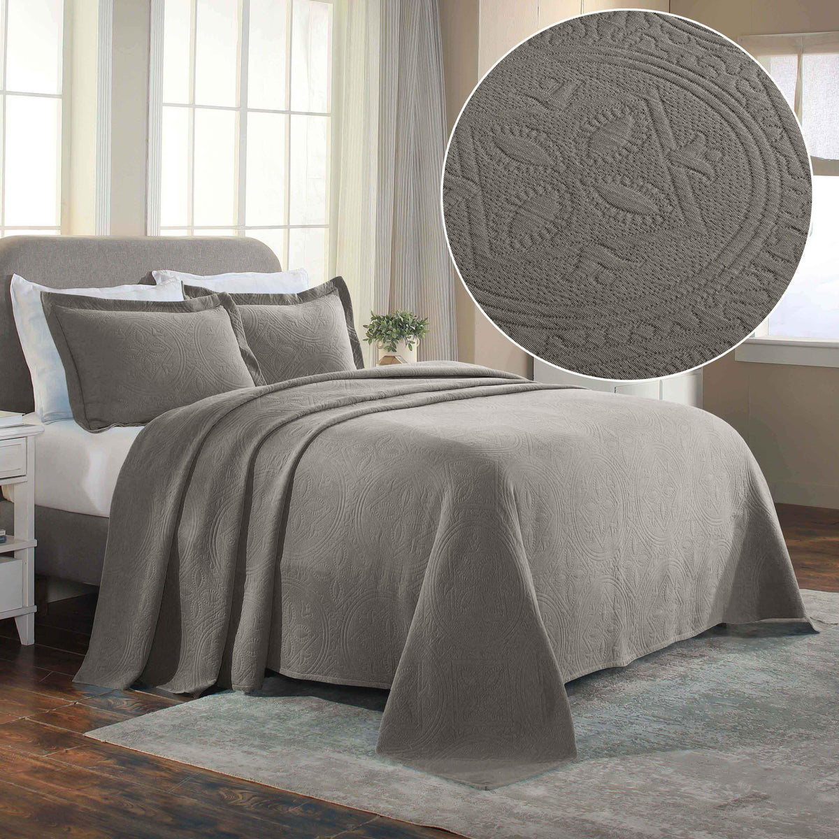 Lightweight Cotton Bedspread Sets 3-Piece Celtic Circle Jacquard Matelassé
