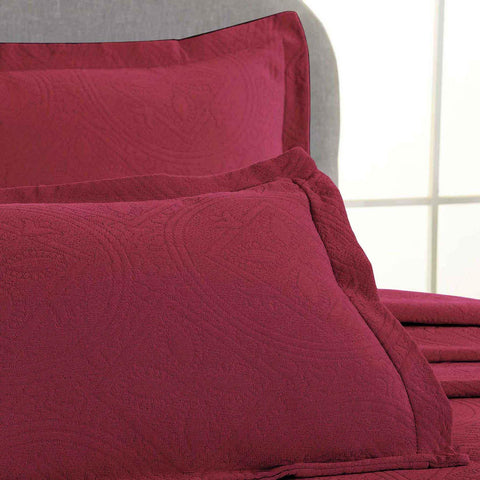 Lightweight Cotton Bedspread Sets 3-Piece Celtic Circle Jacquard Matelassé