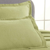 Lightweight Cotton Bedspread Sets 3-Piece Celtic Circle Jacquard Matelassé