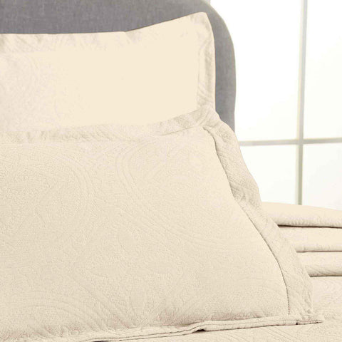 Lightweight Cotton Bedspread Sets 3-Piece Celtic Circle Jacquard Matelassé