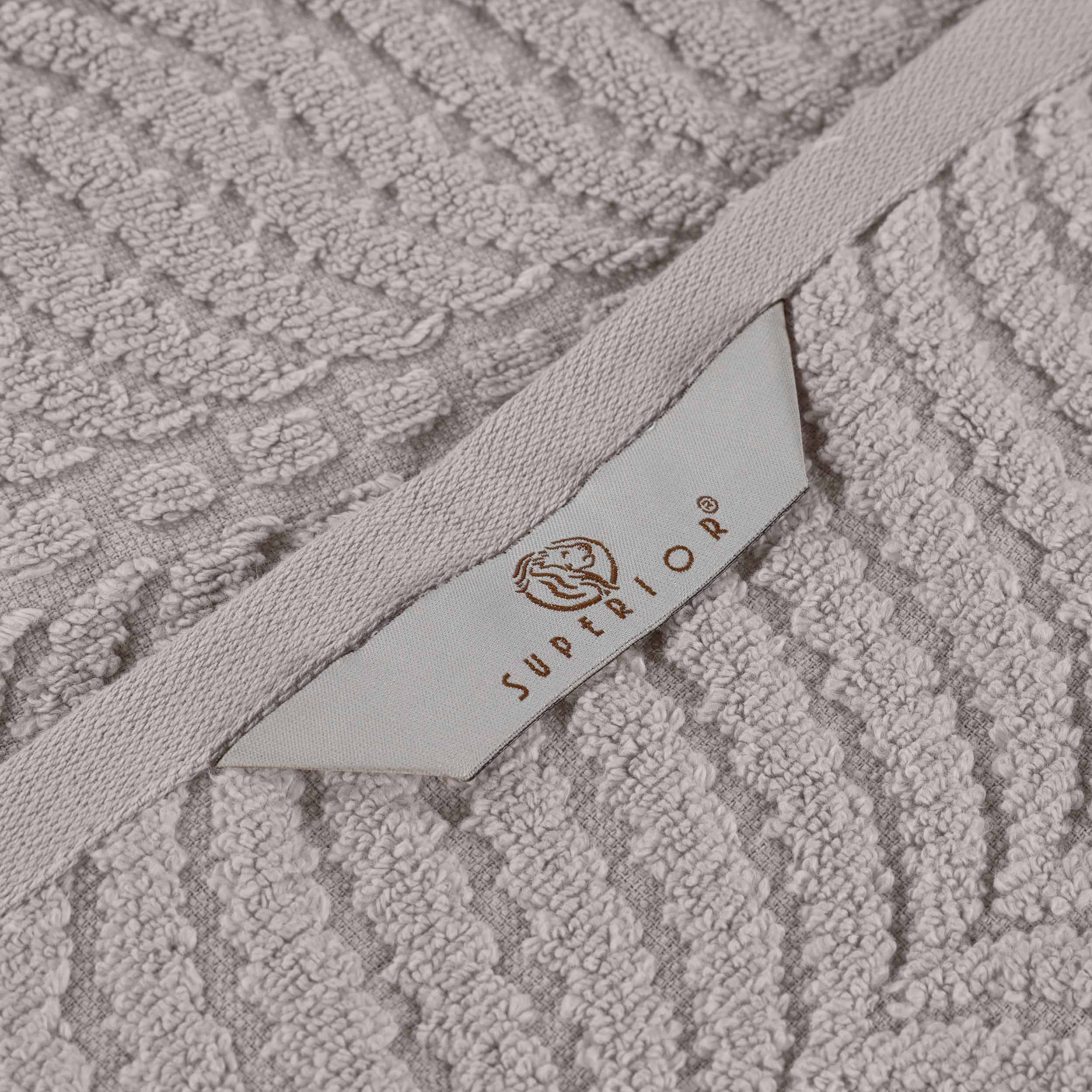 Zero Twist Cotton Solid and Jacquard Bath Towel Set of 4