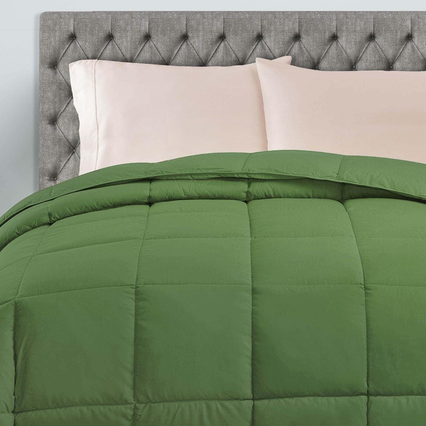 Classic Reversible Medium Weight Down Alternative Microfiber Comforter