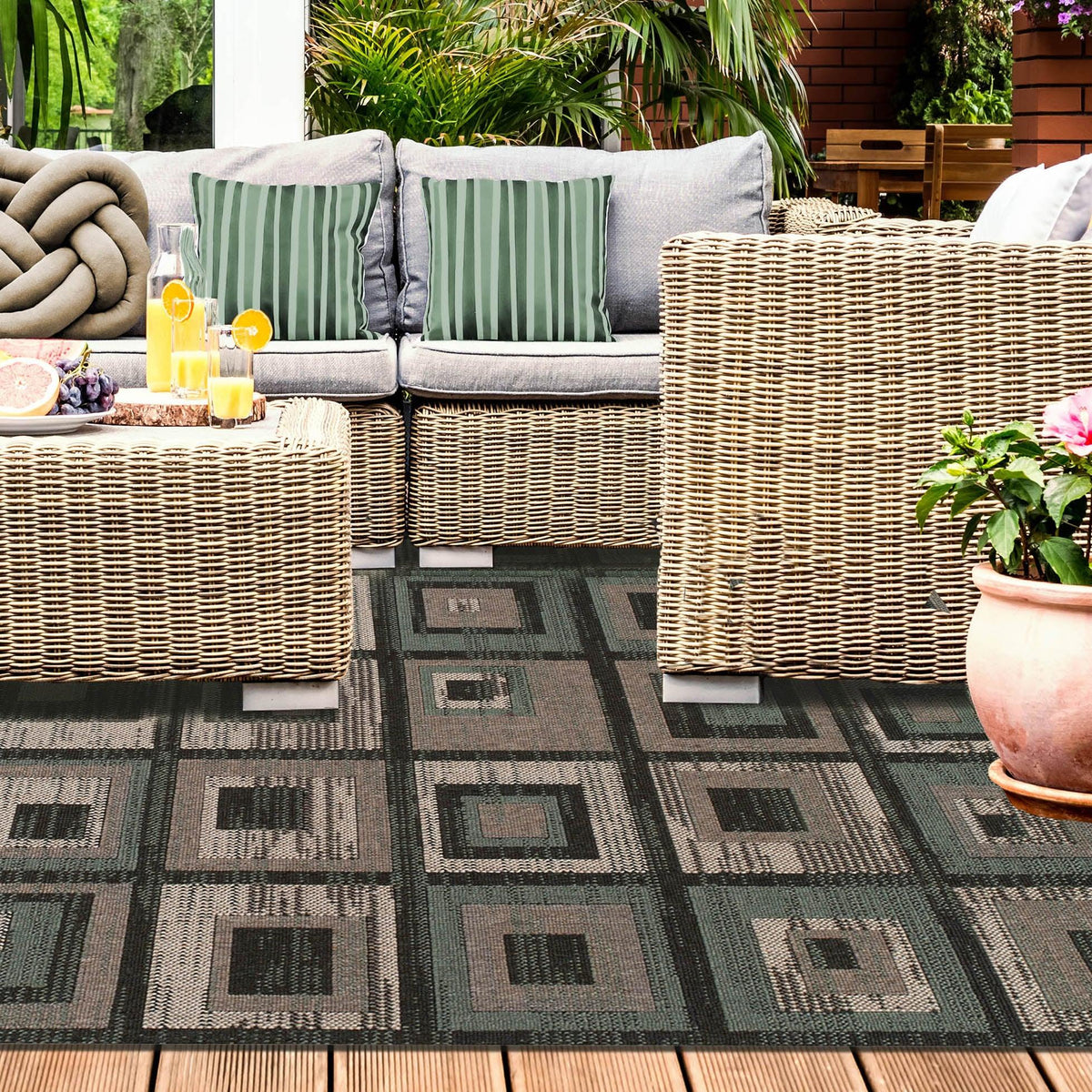 Colburn Geometric Indoor Outdoor Rugs Weather Resistant Area Rug