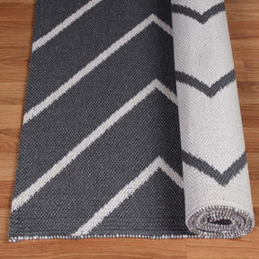 Contemporary Chevron Zig-Zag Indoor Outdoor Area Rug