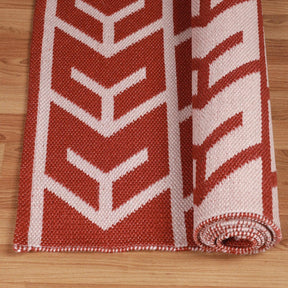 Contemporary Geometric Arrow Pattern Indoor/ Outdoor Area Rug