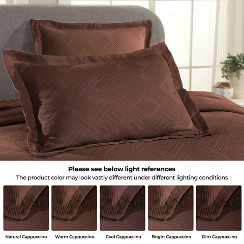 Lightweight Cotton Bedspread Sets 3-Piece Geometric Fret Jacquard Matelassé Scalloped